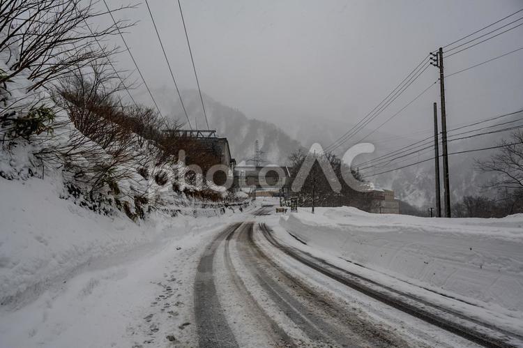 谷川岳への道のり 雪景色,銀世界,snowの写真素材