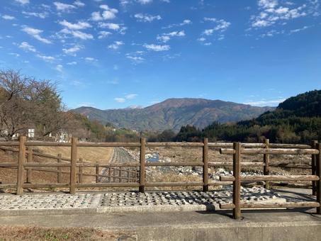 秋の与田切公園 秋の与田切公園の写真