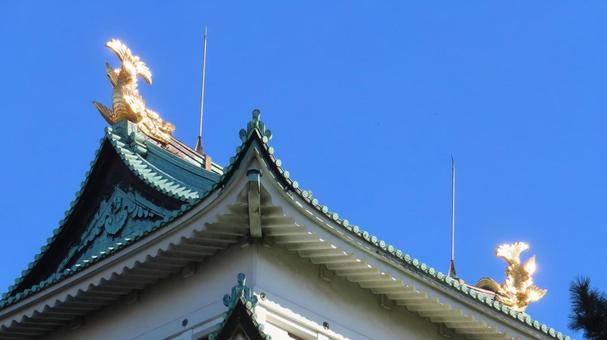 名古屋城　太陽光を受けて燦然と輝く金鯱 名古屋城,尾張徳川家,御三家の写真素材