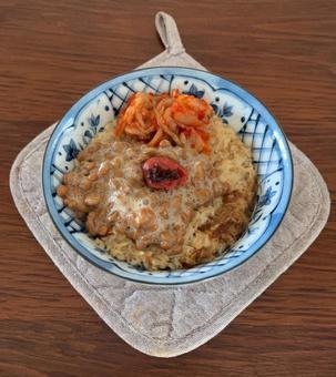 オートミールと鰹節のレンチン等の茶碗飯 オートミールと鰹節のレンチン等の茶碗飯 茶碗飯,オートミール,レンチンの写真素材