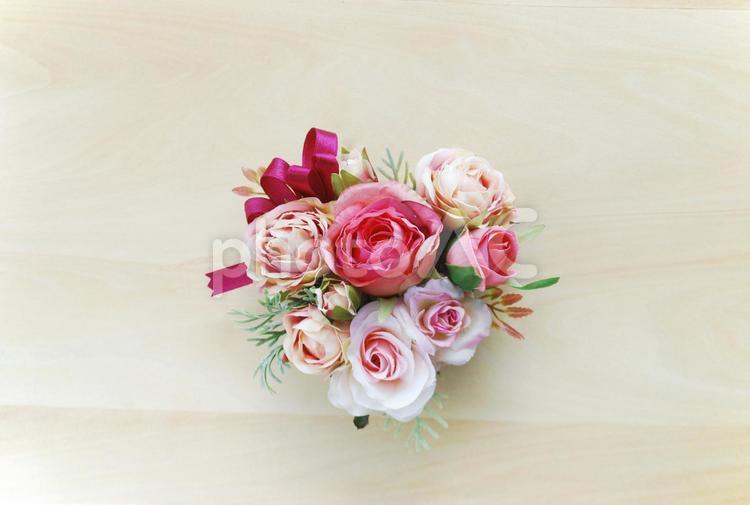 ハート型のアレンジメント ハート,ハート型,花の写真素材