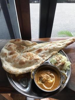 カレーとナン カレー,ナン,カレーとナンの写真素材