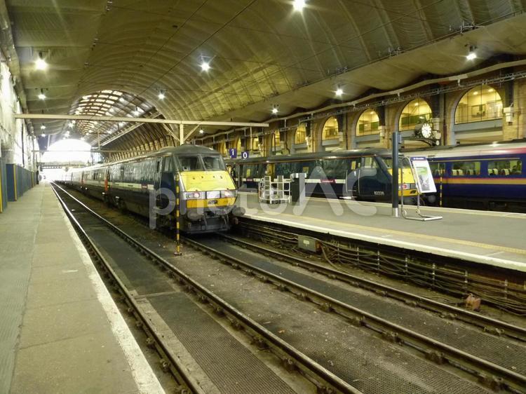 イギリスの列車 列車,交通,乗り物の写真素材