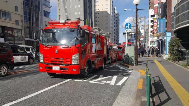 火災出動 火災出動 火災,消防,消火の写真素材