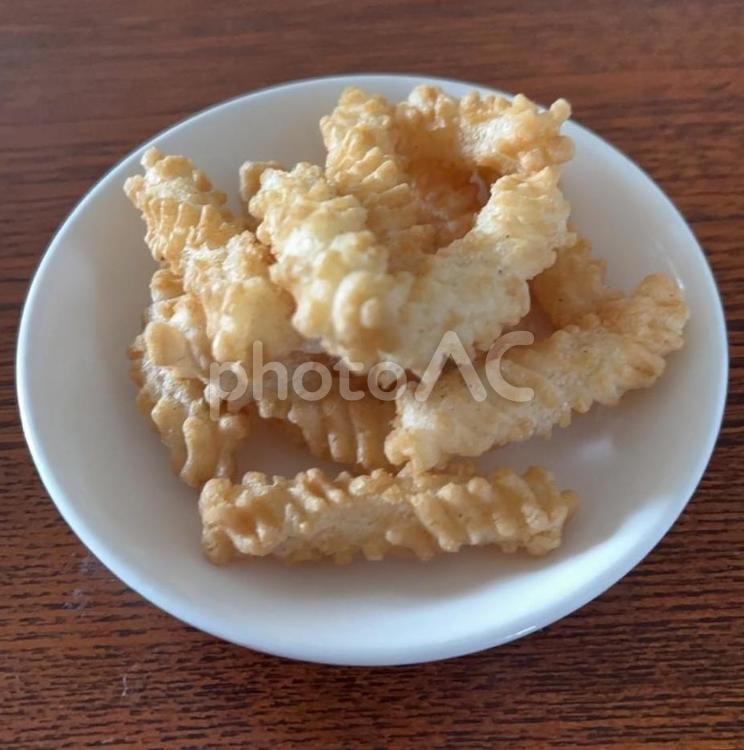 R7.03.08　ひねり揚げ ひねり揚げ,揚げ菓子,菓子の写真素材