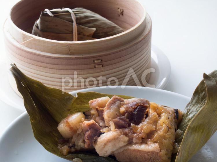 中華ちまきと蒸籠 ちまき,粽,中華の写真素材