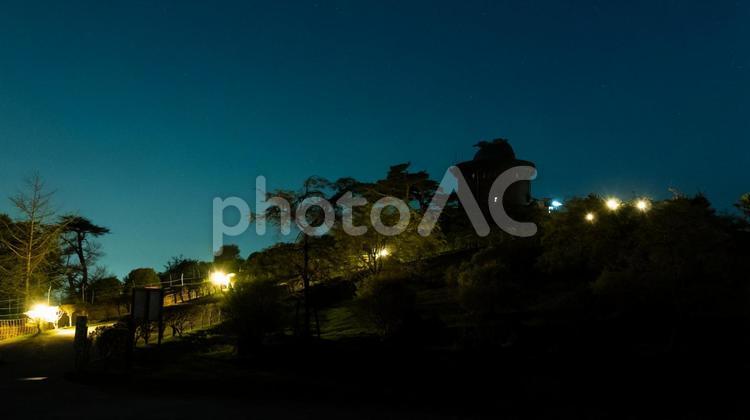 空へと続く天文台 天文台,空,星空の写真素材