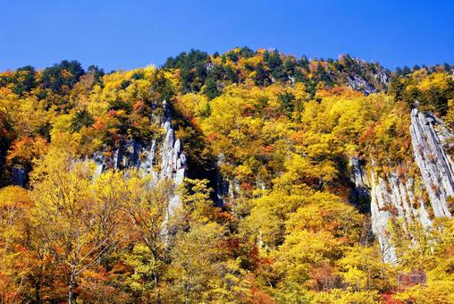天人峡の紅葉 天人峡,天人峡温泉,北海道の写真素材