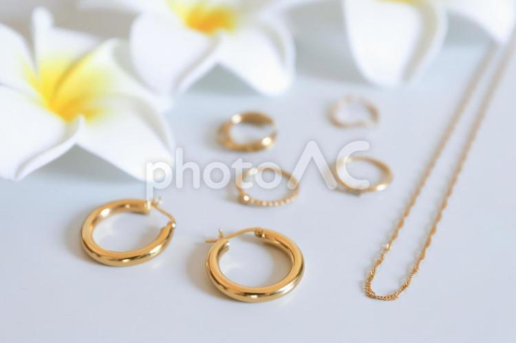アクセサリー　ファッション小物 アクセサリー,ピアス,金属の写真素材