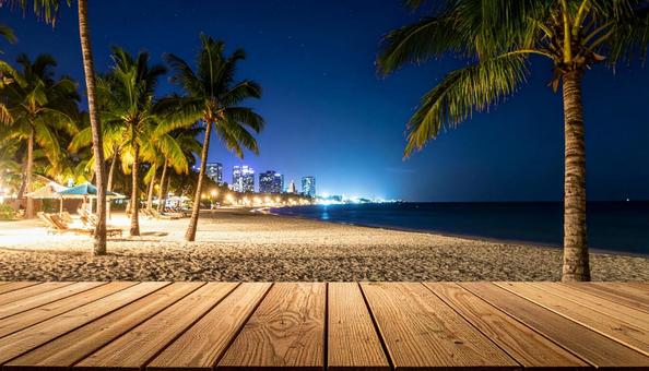 南国のビーチの夜景 南国のビーチの夜景の写真
