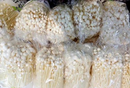 Pack of healthy vegetables, Hyogo prefecture, Nishitani, enoki mushroom bag, JPG Pack of healthy vegetables, Hyogo prefecture, Nishitani, enoki mushroom bag, edible velvet, enoki, velvet, JPG