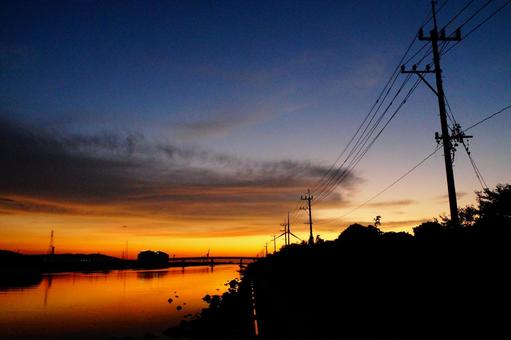 夕景 夜景,夕暮れ,マジックアワーの写真素材