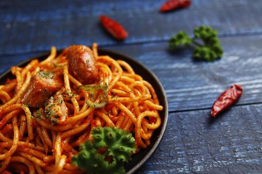 スパイシーナポリタン スパイシーナポリタン スパゲッティ,ナポリタン,トマトソースの写真素材