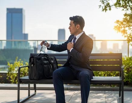 Businessmen taking a break in the rooftop garden, businessman, break, will be, JPG