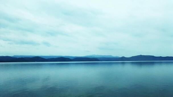 Lake and mountain, JPG