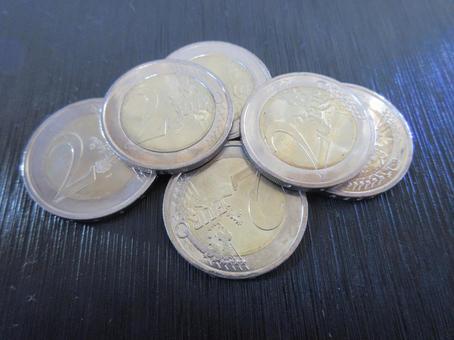 2ユーロ硬貨 2ユーロ硬貨 硬貨,コイン,ユーロの写真素材