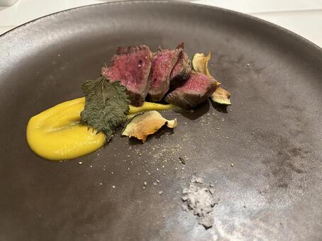 イタリアン和牛のローストかぼちゃを添えて 和牛,牛肉,イタリアンの写真素材