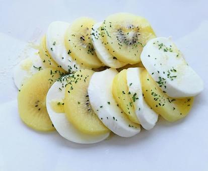 Kiwi and Mozzarella Caprese, JPG