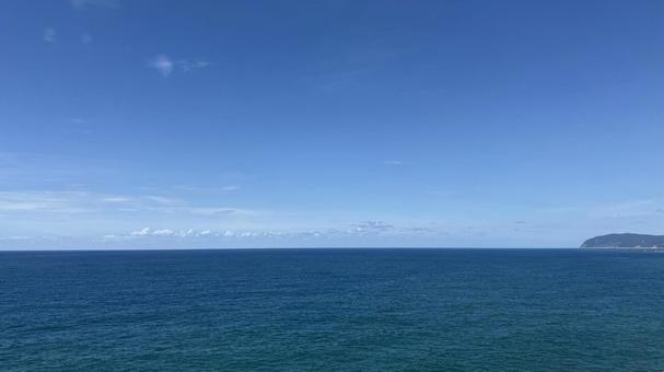 ブルーオーシャン ブルーオーシャン 海面,波,自然の写真素材