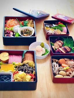 カラフルでおめでたい手作りお節料理 カラフルでおめでたい手作りお節料理 お正月,元旦,お節料理の写真素材
