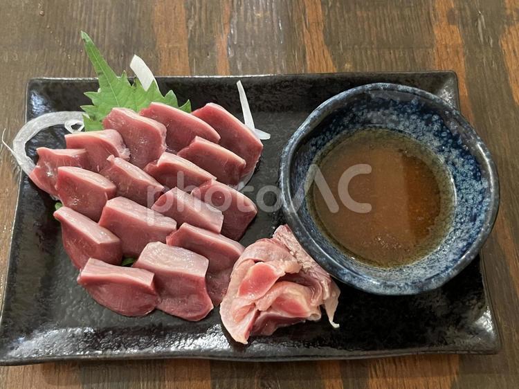 はちきん地鶏の砂肝の刺身 地鶏,刺身,砂肝の写真素材