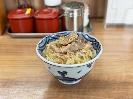 もやし丼 もやし丼の写真