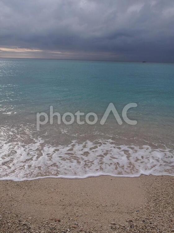 沖縄　きれいな海 沖縄,きれいな海,浜の写真素材