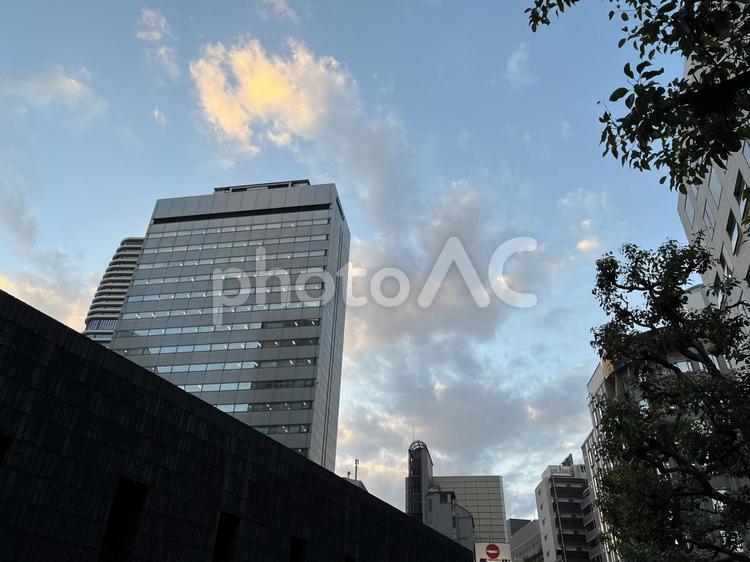夕方のビジネス街 都市,都市空間,都会の写真素材