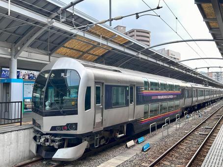 高松駅のマリンライナー 高松駅のマリンライナー 香川県,高松駅,電車の写真素材
