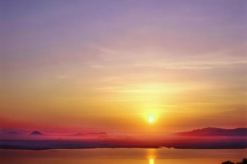 朝陽10 朝陽,御来光,日の出光の写真素材