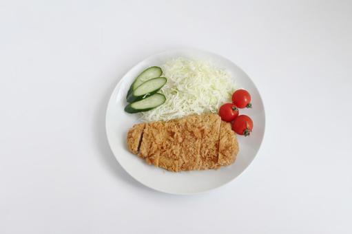 とんかつと野菜の皿 とんかつと野菜の皿 とんかつ,野菜,キャベツの写真素材