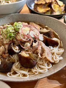とろなす豚素麺 とろなす豚素麺 素麺,食事,夕食の写真素材