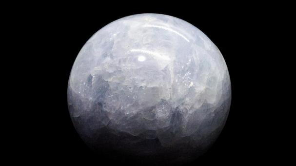 セレスタイト丸玉の質感 セレスタイト,天青石,丸玉の写真素材