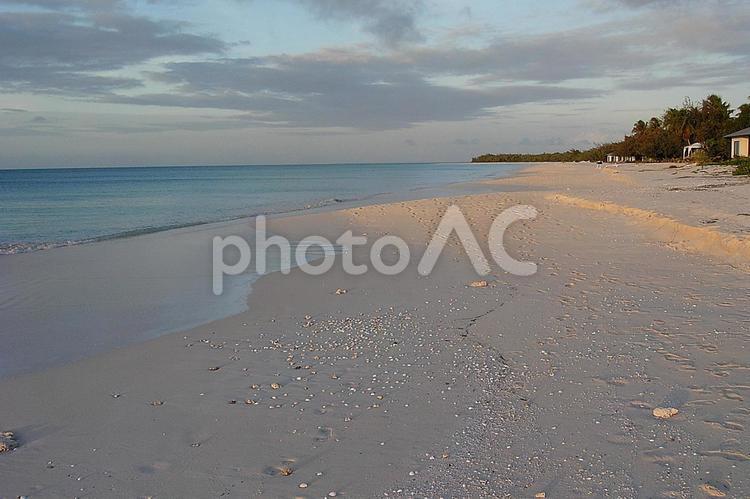 ニューカレドニア24　ウヴェア島　夕暮れ ニューカレドニア,ウヴェア島,楽園の写真素材