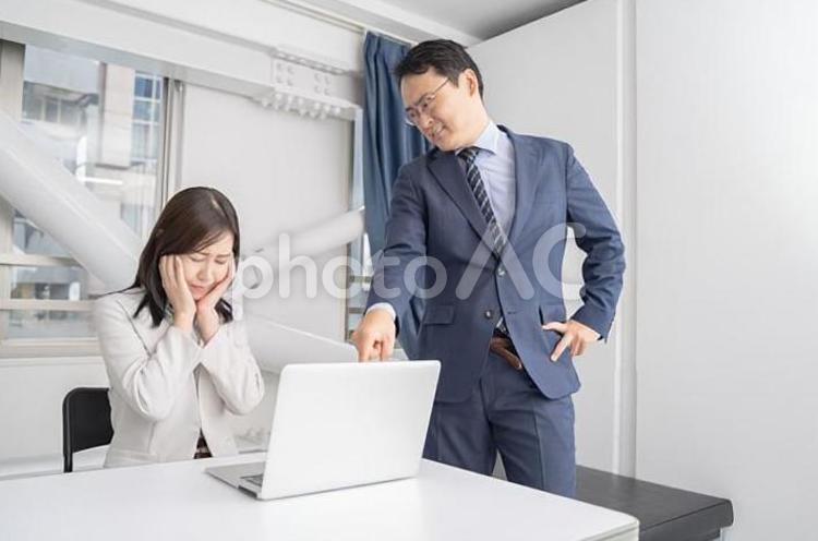 A male businessman who scolds power harassment in the office and a business woman who is worried, JPG A male businessman who scolds power harassment in the office and a business woman who is worried, power hara, male, men and women, JPG