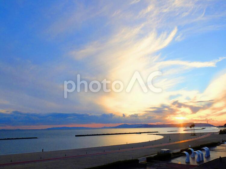 夕暮れの瀬戸内海 夕暮れ,黄昏,瀬戸内海の写真素材
