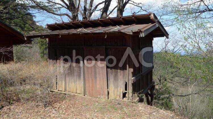 古い木造の建物 古い,木造,小屋の写真素材
