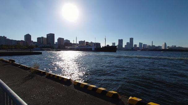 横浜の港からの景色 横浜の港からの景色の写真