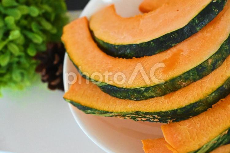 カットされたかぼちゃ かぼちゃ,野菜,緑黄色野菜の写真素材