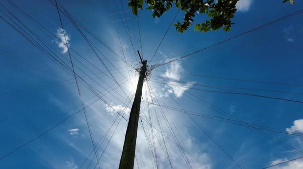 電線 電線 電線,柱,電信柱の写真素材