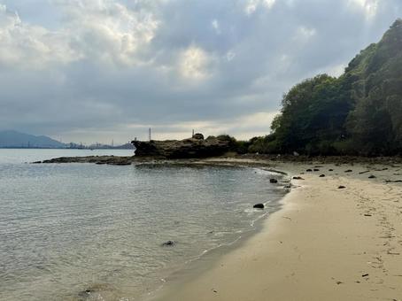 山口県彦島 竹ノ子島の磯辺 山口県彦島 竹ノ子島の磯辺 海岸線,関門海峡,北九州の写真素材