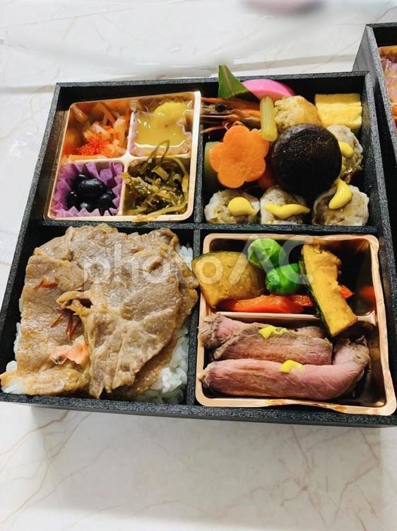 お祝い膳　季節限定お弁当 弁当,重詰,テイクアウトの写真素材