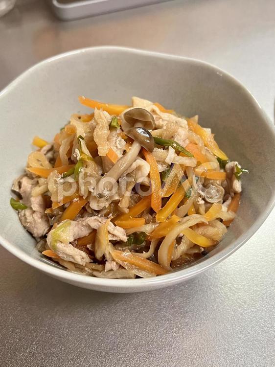 重ね煮切り干し大根の煮物 食事,副菜,煮物の写真素材
