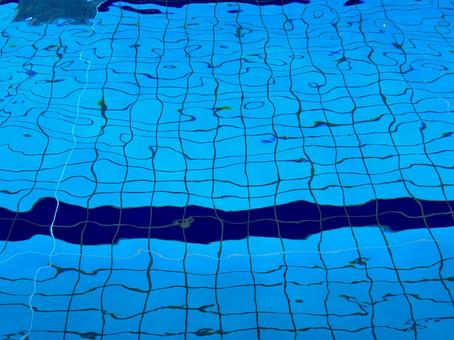 プール プール,水,水面の写真素材