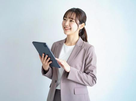若いビジネスウーマン AI生成画像 若いビジネスウーマン AI生成画像の写真