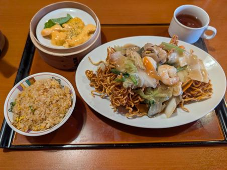 チャイナハウスすけろくの選べるランチ ランチ,ランチセット,中華料理の写真素材