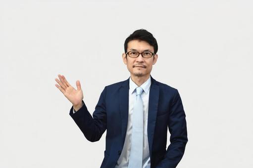 提案するビジネスマン 提案するビジネスマン 男性,ビジネス,ビジネスマンの写真素材
