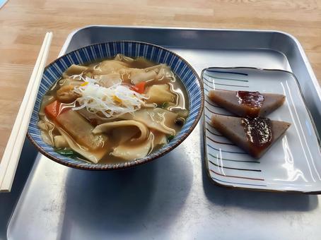 懐かしのひもかわうどんと味噌こんにゃく ひもかわうどん,味噌こんにゃく,こんにゃくの写真素材