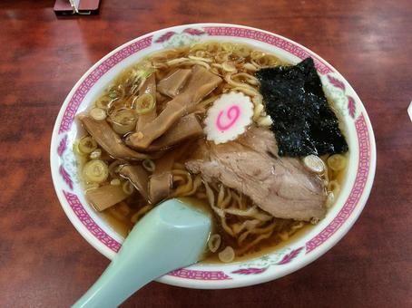伝統の青竹手打ちの不揃い麺の佐野ラーメン 佐野ラーメン,中華そば,佐野の写真素材