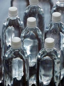 備蓄水 備蓄水の写真